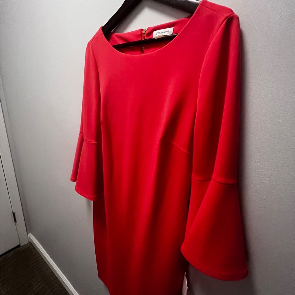 NWT Calvin Klein Melon 3/4 Bell Sleeve Boat Neck Dress Size 8